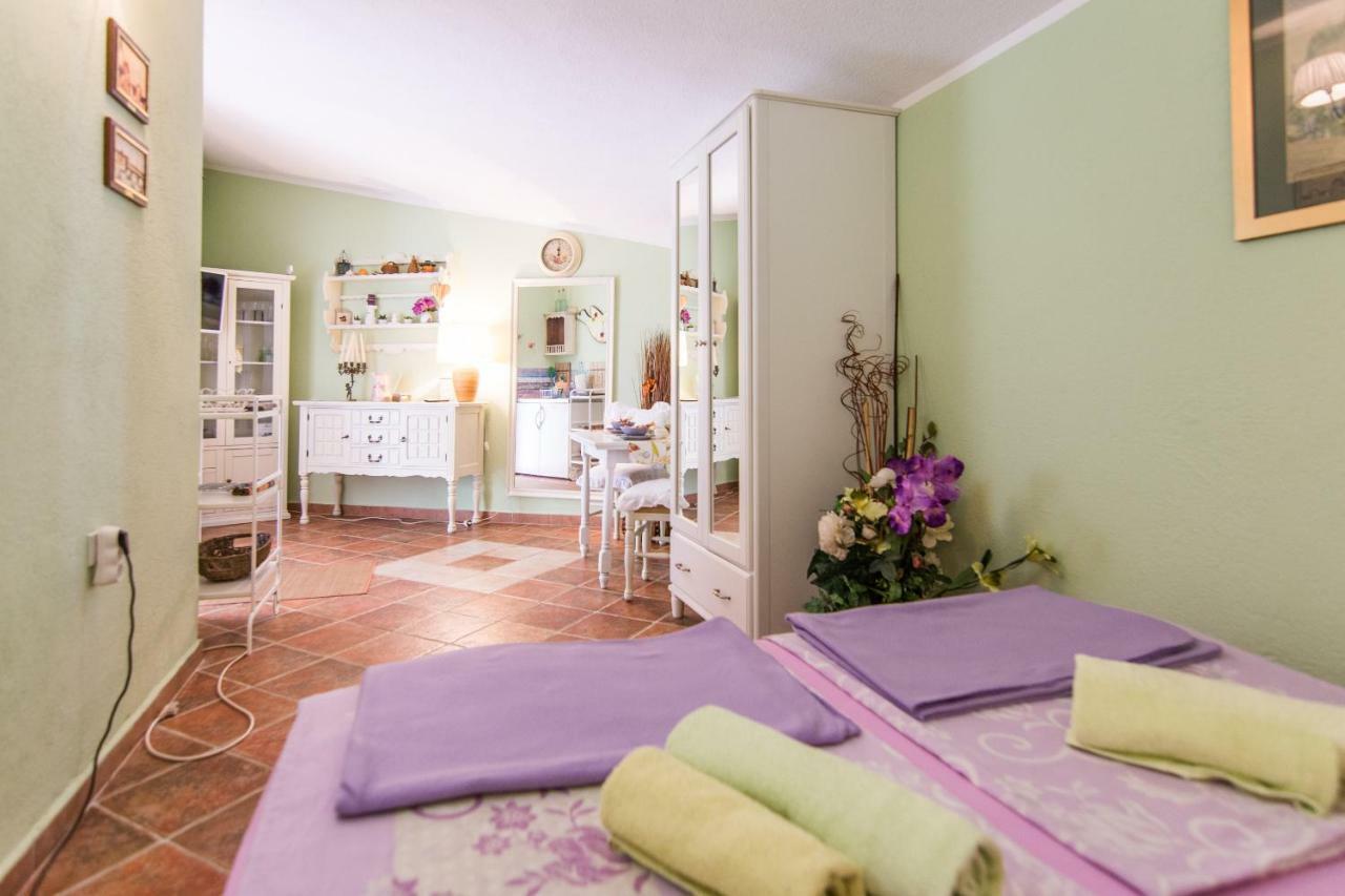Villa Ivano Apartmani Biograd Na Moru Extérieur photo